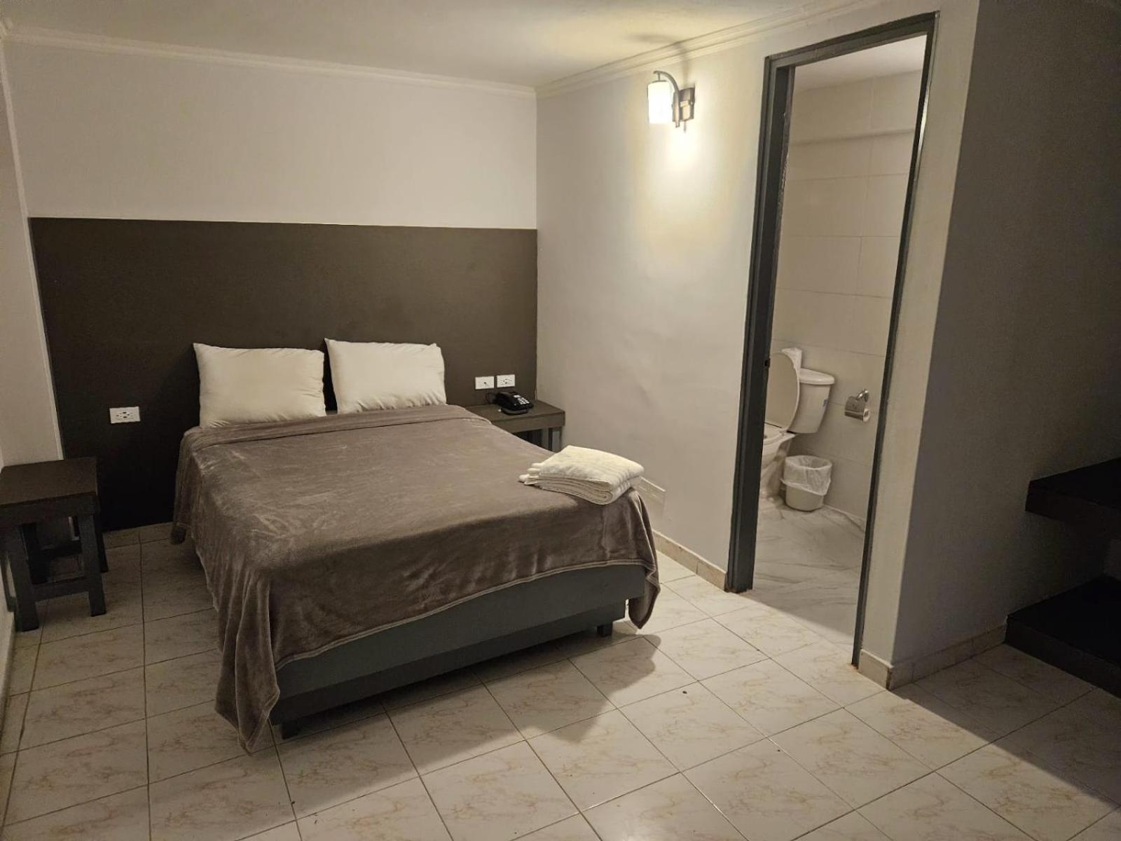 Hotel Montreal Панама Экстерьер фото