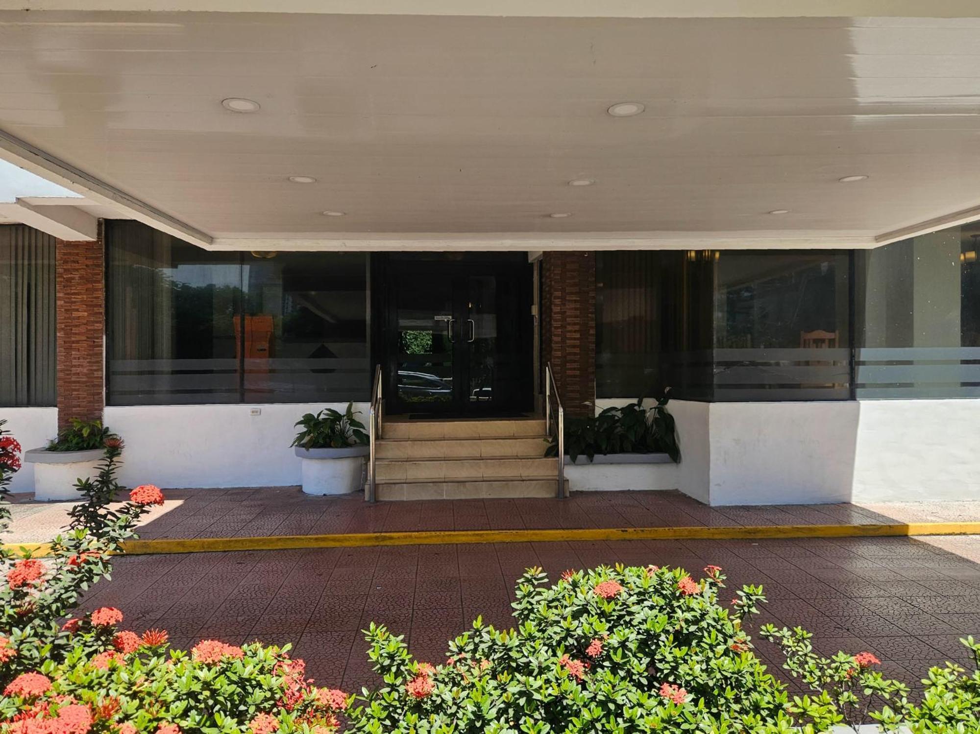 Hotel Montreal Панама Экстерьер фото